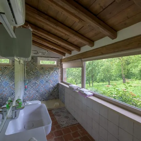 Farma Tenuta Cascina Marenco *